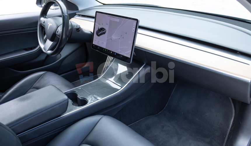 Tesla Model 3 AWD Long range Exclusive