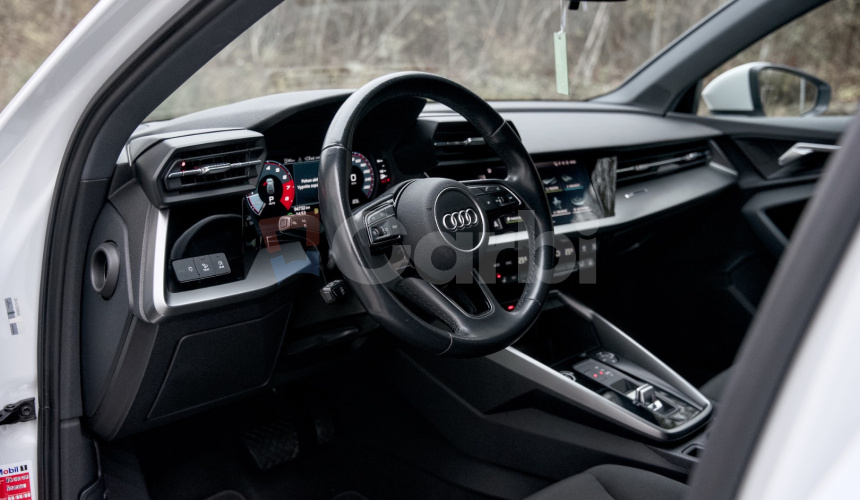 Audi A3 35 1.5 TFSI mHEV S line S tronic