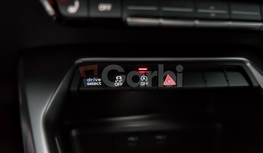 Audi A3 35 1.5 TFSI mHEV S line S tronic