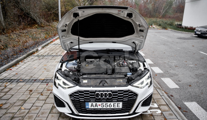 Audi A3 35 1.5 TFSI mHEV S line S tronic