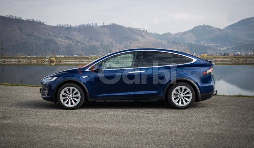Tesla Model X 75D Free Supercharging SC01, 6 miestna, Ťažné, TOP konfigurácia
