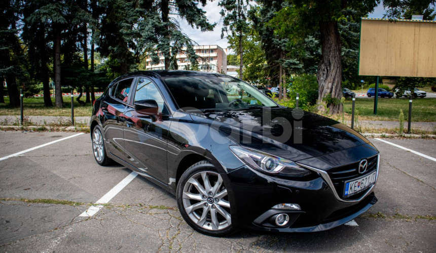 Mazda 3 2.0 Skyactiv -G165 Revolution