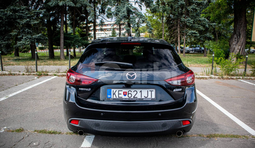 Mazda 3 2.0 Skyactiv -G165 Revolution