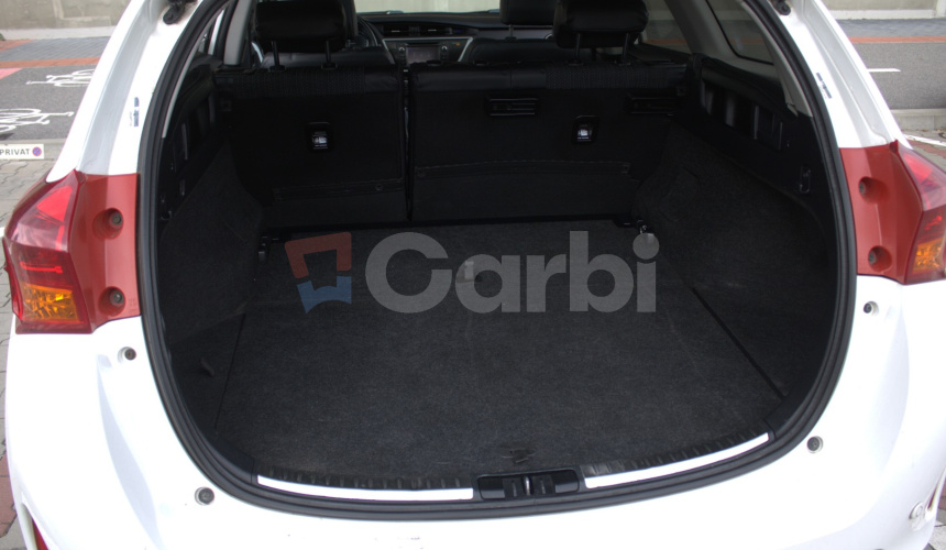 Toyota Auris TOURING SPORTS, 1.8 benzin+hev, 73kw, Automat