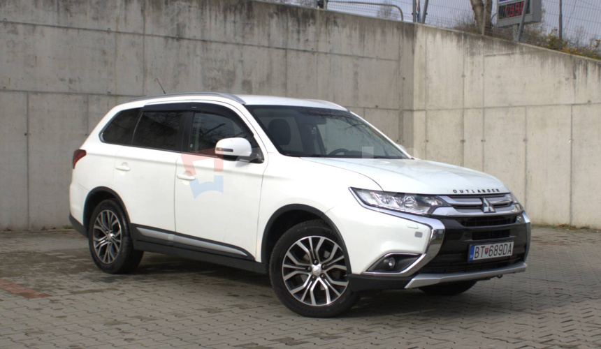 Mitsubishi Outlander 2.2 DI-D Intense+