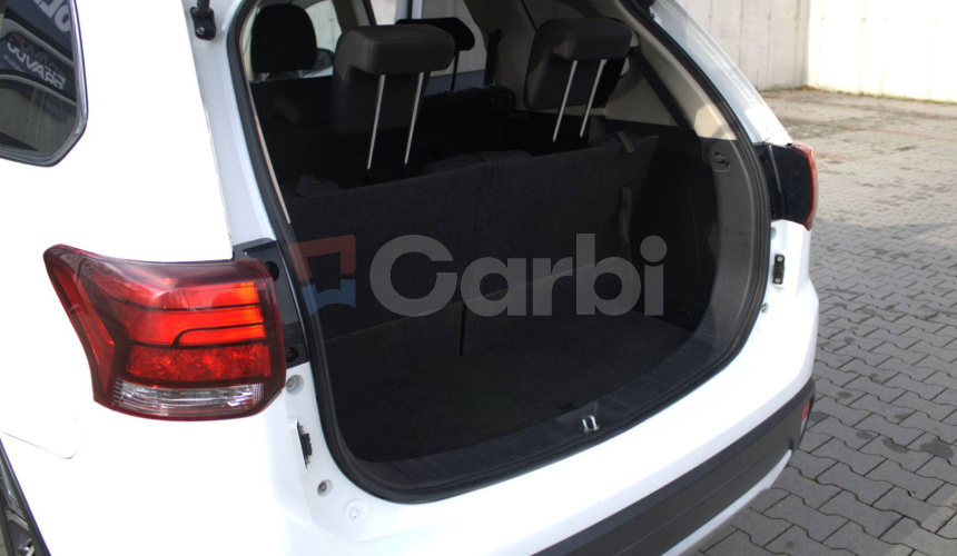 Mitsubishi Outlander 2.2 DI-D Intense+