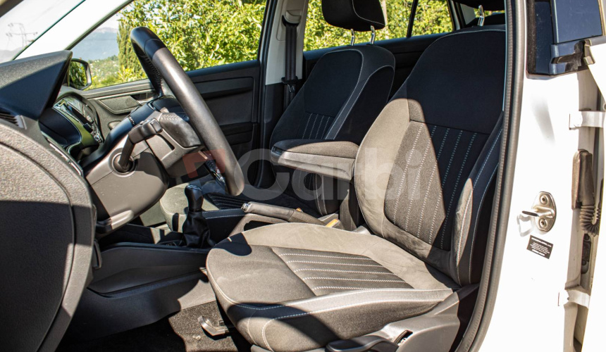 Škoda Fabia Combi 1.0 TSI 70kW Style, Vyhrievané sedačky, 1. majiteľ, Servis v Škode