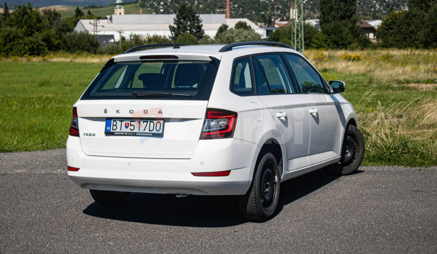 Škoda Fabia Combi 1.0 TSI 70kW Style, Vyhrievané sedačky, 1. majiteľ, Servis v Škode