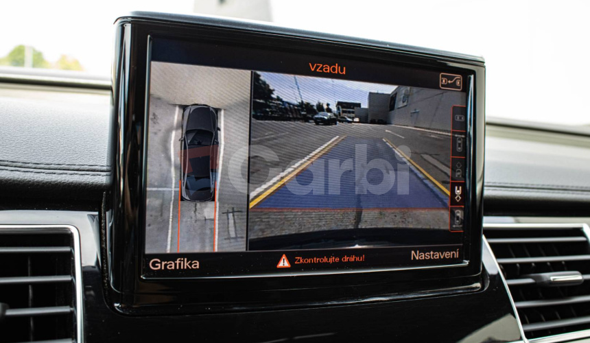 Audi A8 3.0 TDI V6 DPF quattro tiptronic