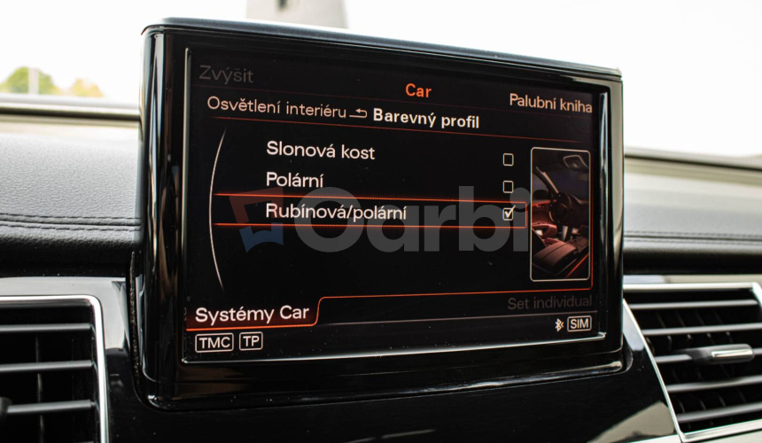 Audi A8 3.0 TDI V6 DPF quattro tiptronic