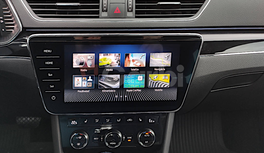 Škoda Superb IV kombi PHEV L&K