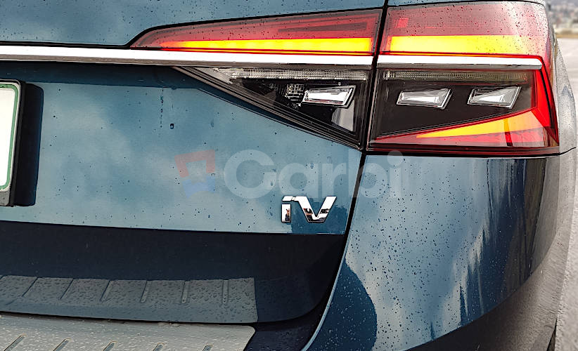 Škoda Superb IV kombi PHEV L&K
