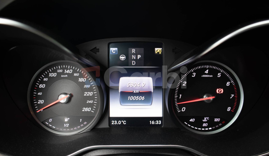 Mercedes-Benz C trieda Sedan 400 4matic 9G