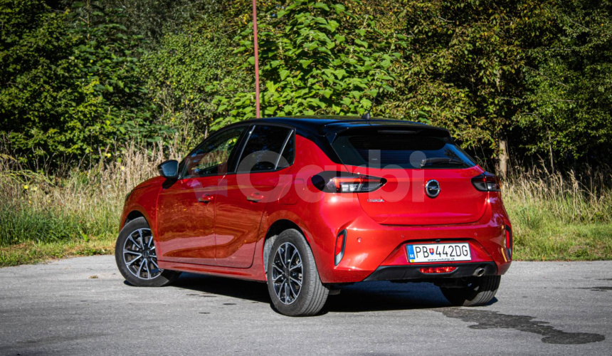 Opel Corsa 1.2 Turbo S&S GS Line, 1. Majiteľ, Nelakované