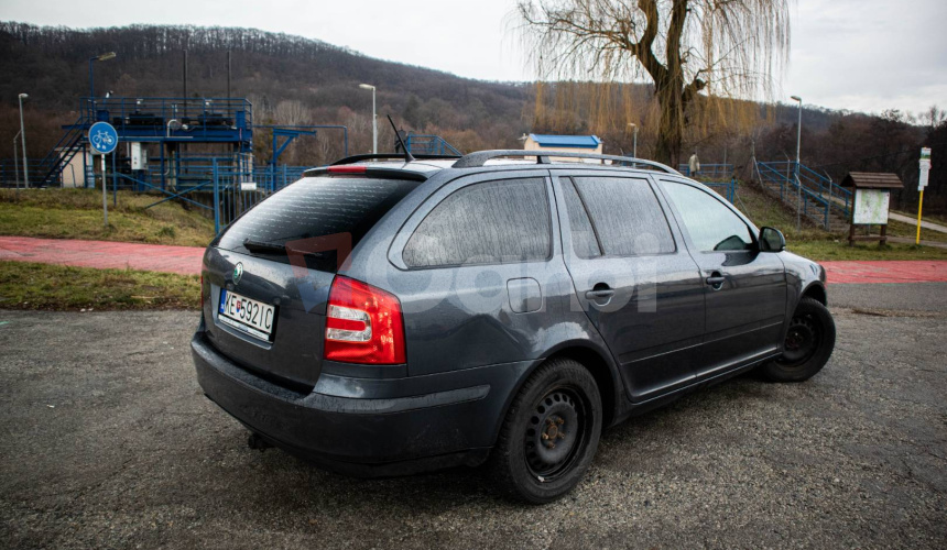 Škoda Octavia Combi 1.6 Tour II