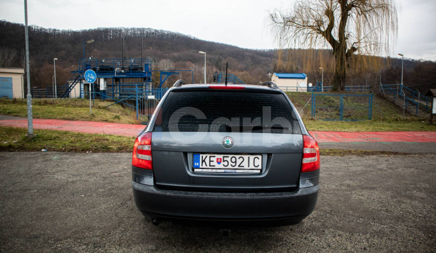 Škoda Octavia Combi 1.6 Tour II