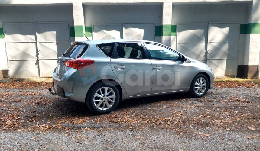 Toyota Auris 1.4 l D-4D DPF Style MM