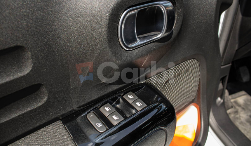 Citroën C3 Pure Tech 82 E6.2 Shine