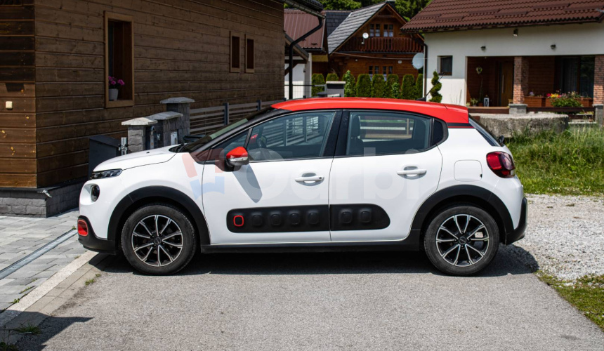 Citroën C3 Pure Tech 82 E6.2 Shine