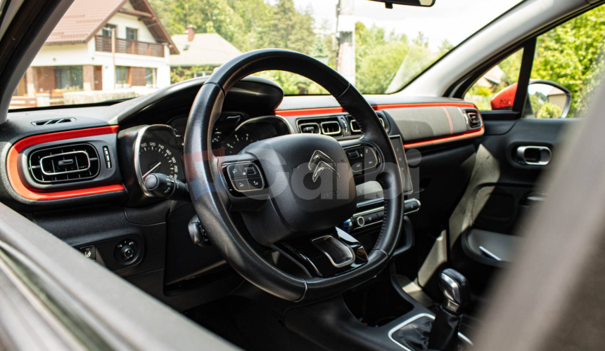 Citroën C3 Pure Tech 82 E6.2 Shine