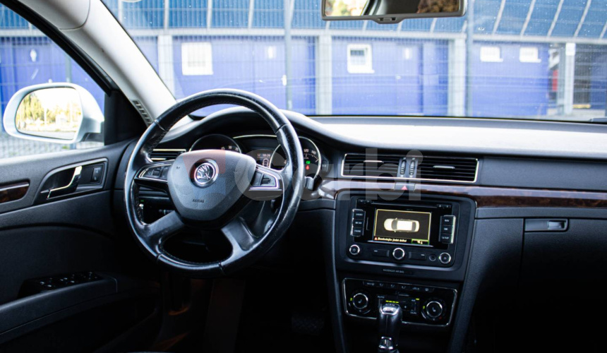 Škoda Superb 2.0 TDI CR 4x4 170k Business DSG