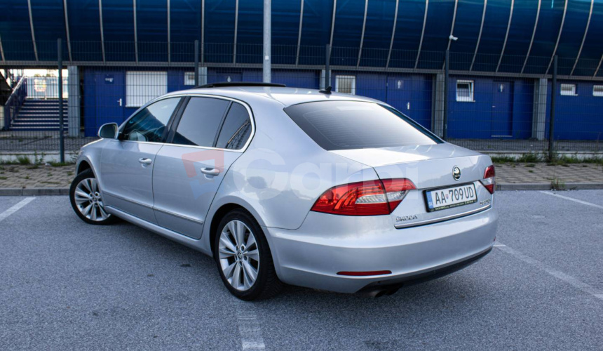 Škoda Superb 2.0 TDI CR 4x4 170k Business DSG