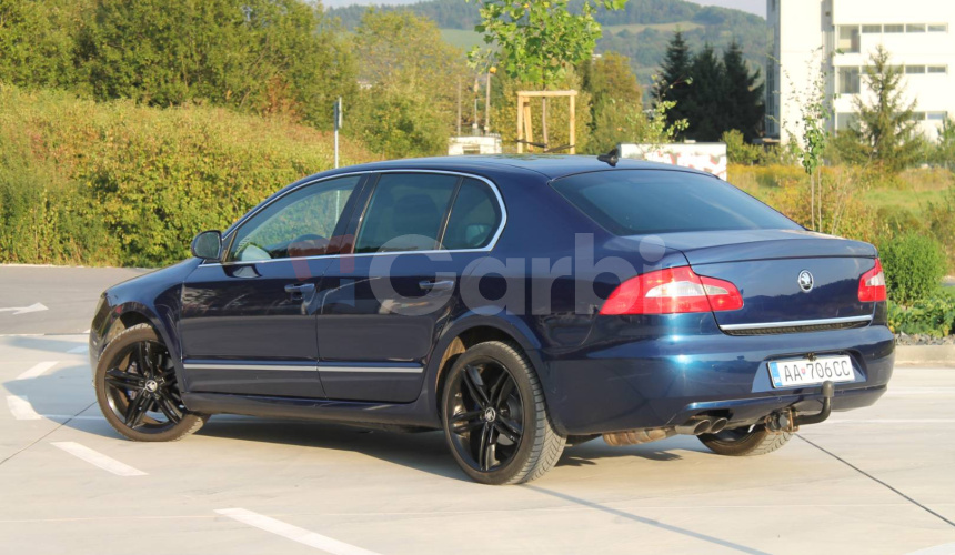 Škoda Superb 1.8 TSI Elegance DSG