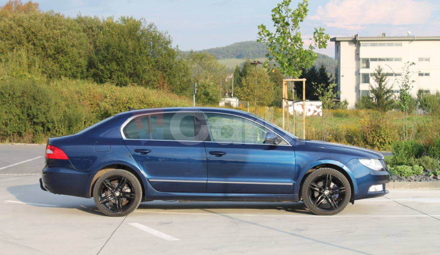 Škoda Superb 1.8 TSI Elegance DSG