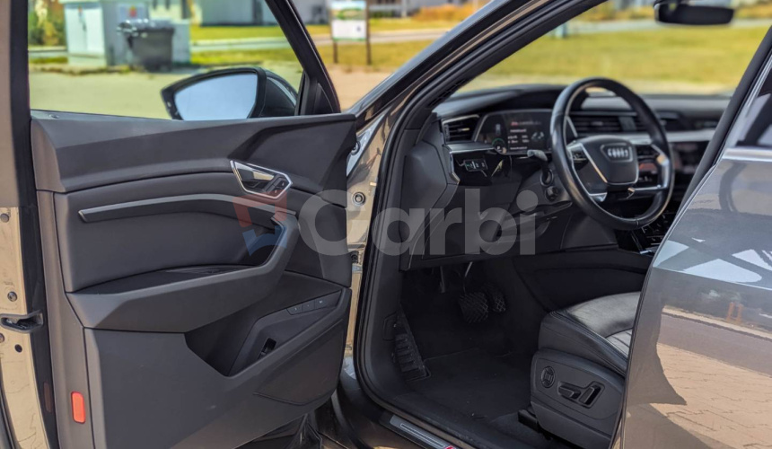 Audi E-tron 55 quattro S line
