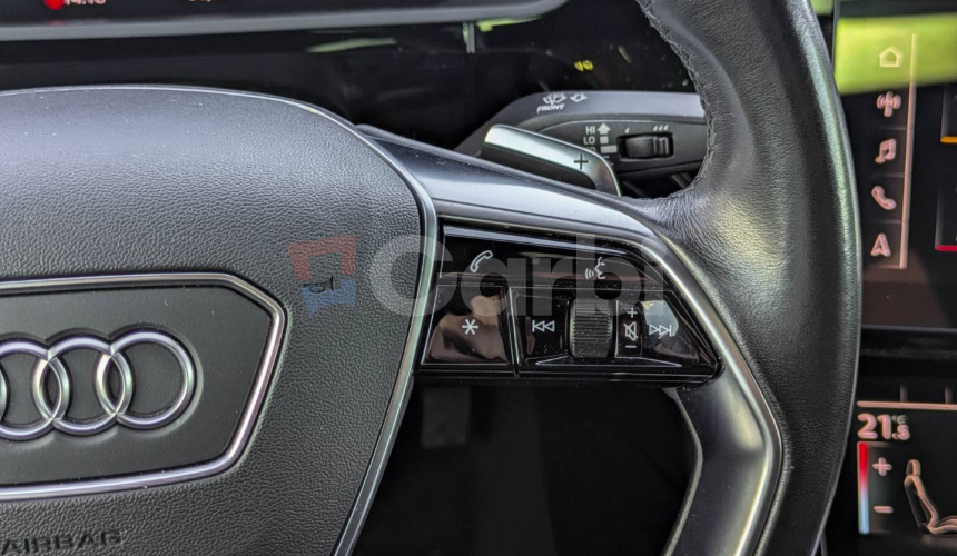 Audi E-tron 55 quattro S line