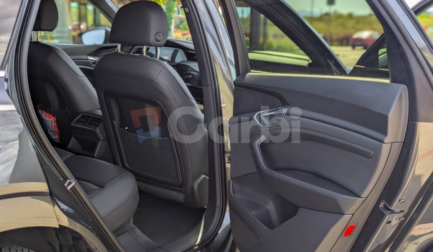 Audi E-tron 55 quattro S line