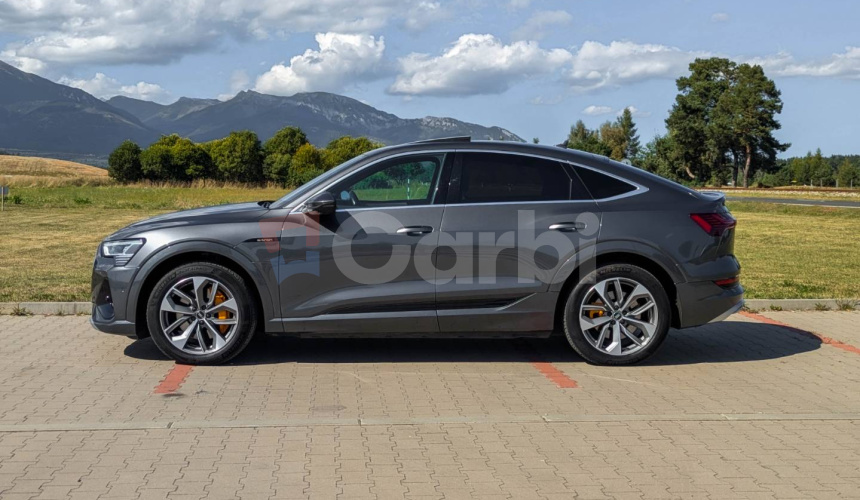 Audi E-tron 55 quattro S line