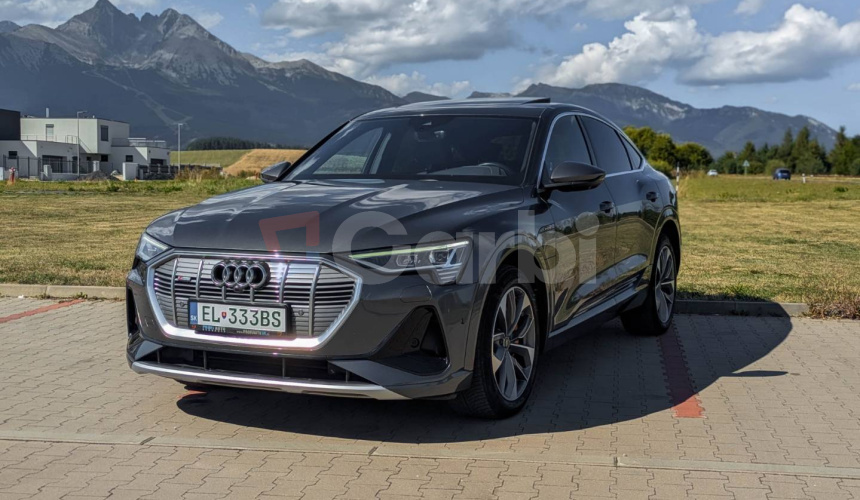 Audi E-tron 55 quattro S line