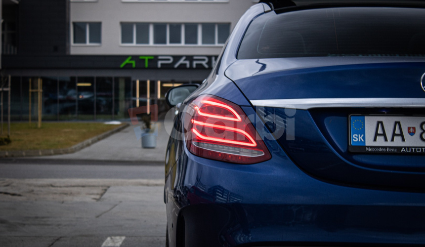 C 250d 4Matic, AMG, Pano, HUD, Webasto, Burmester, kamera, ambient