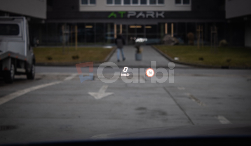 C 250d 4Matic, AMG, Pano, HUD, Webasto, Burmester, kamera, ambient