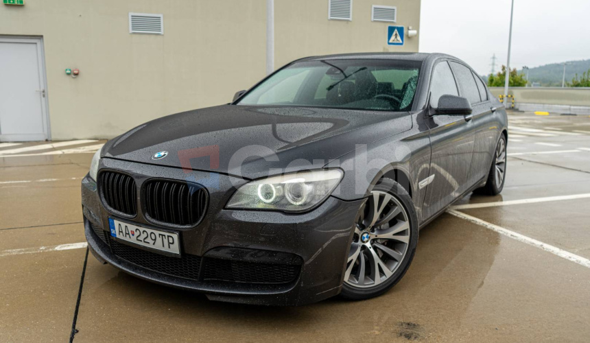 BMW Rad 7 740d