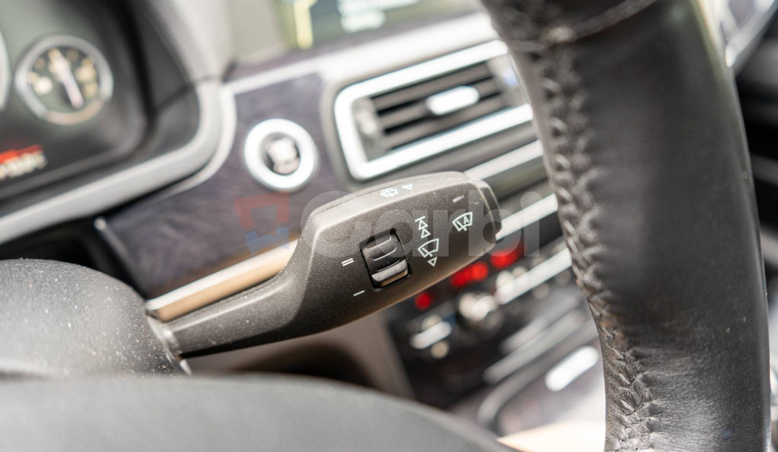 BMW Rad 7 740d