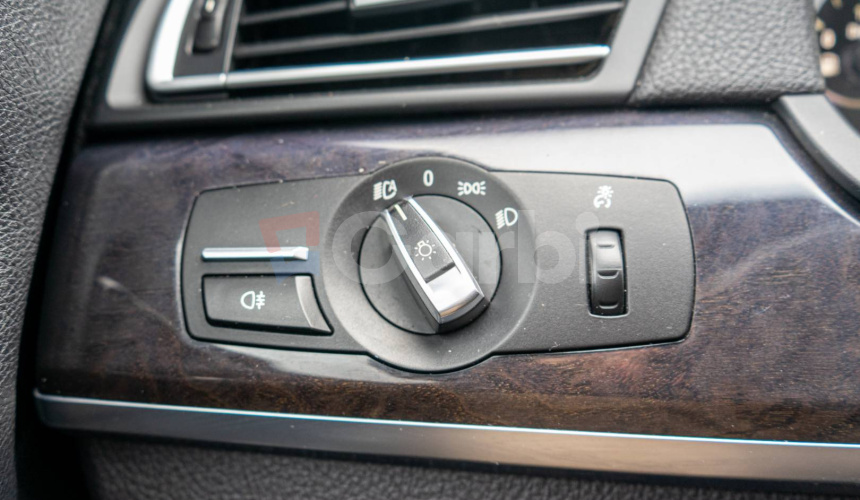 BMW Rad 7 740d
