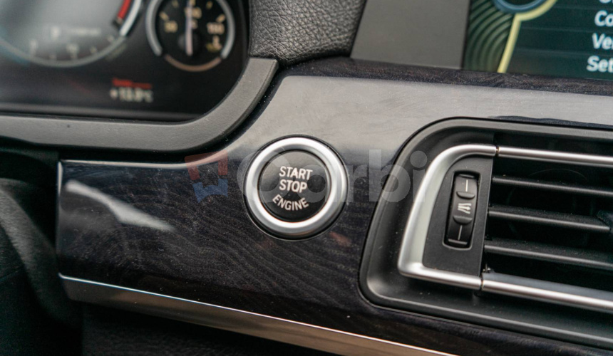 BMW Rad 7 740d