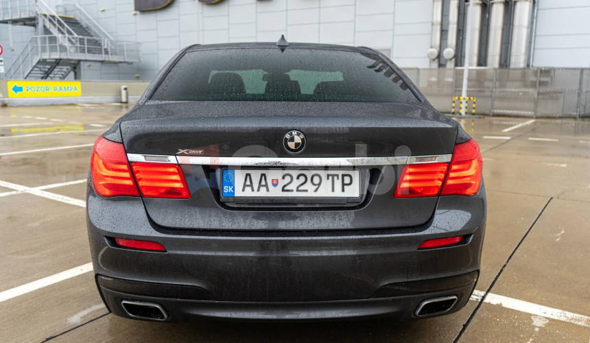 BMW Rad 7 740d