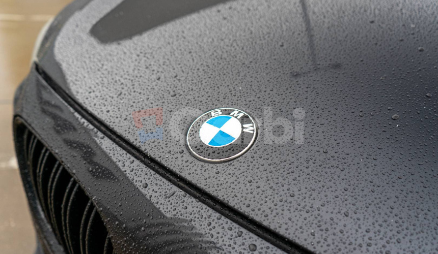 BMW Rad 7 740d