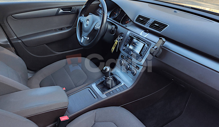 Volkswagen Passat Variant 2.0 Comfortline