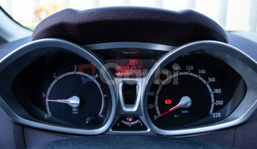 Ford Fiesta 1.4 TDCi DPF Titanium (EU5)