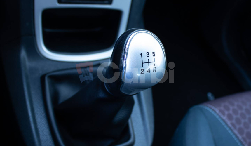 Ford Fiesta 1.4 TDCi DPF Titanium (EU5)