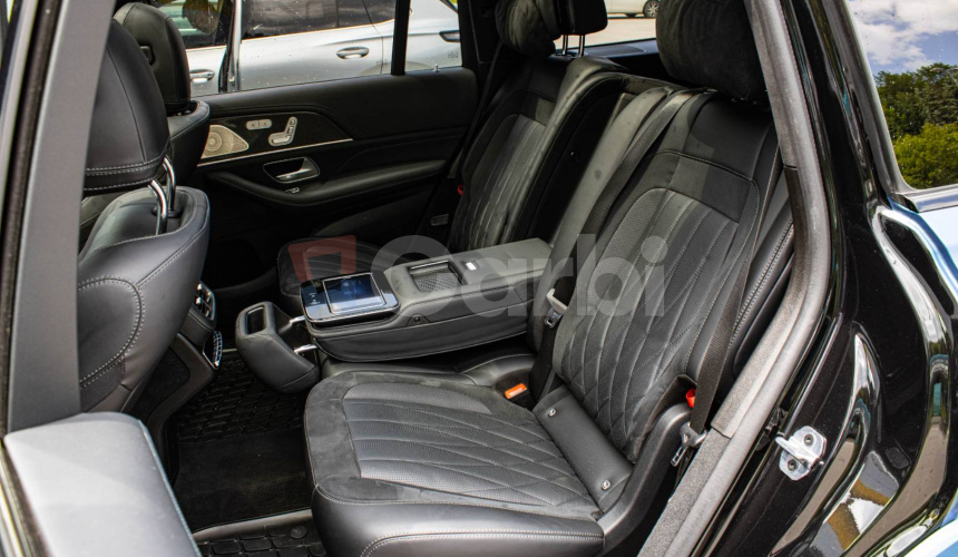 Mercedes-Benz GLS 63S 7m, Akrapovič, Fólia, Keramické brzdy, Soft Close, Masáž