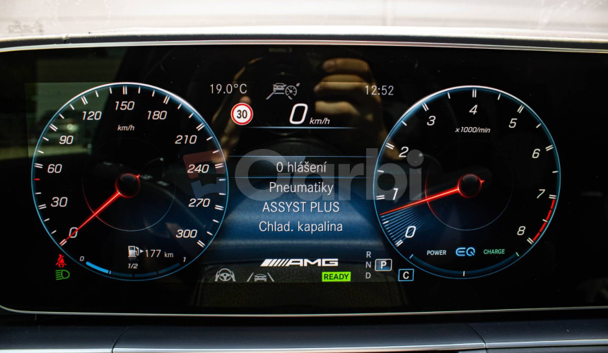Mercedes-Benz GLS 63S 7m, Akrapovič, Fólia, Keramické brzdy, Soft Close, Masáž