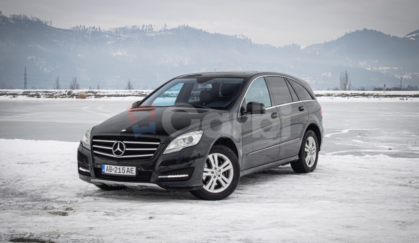 350 CDI 4Matic 7 miestne, vzduch, kamera, po rozvodoch, Strešné okno, DPH