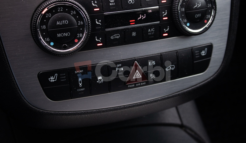 350 CDI 4Matic 7 miestne, vzduch, kamera, po rozvodoch, Strešné okno, DPH