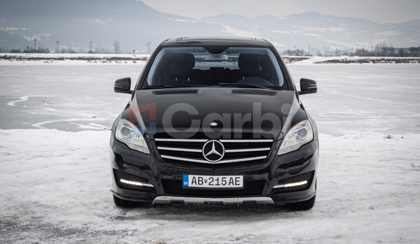 350 CDI 4Matic 7 miestne, vzduch, kamera, po rozvodoch, Strešné okno, DPH