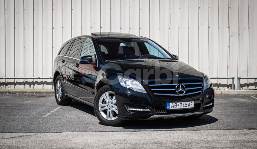 R 350 CDI 4Matic 7 miestne, vzduch, kamera, po rozvodoch, Strešné okno, DPH